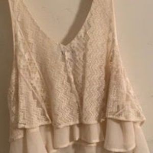 Bar III Lace Cream tank top M - flowy/sexy